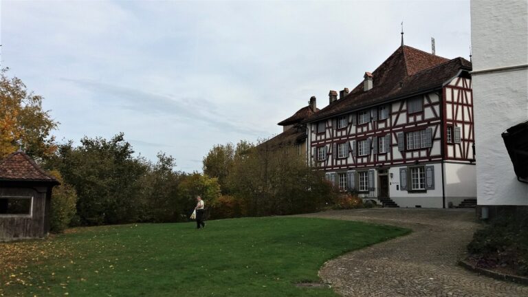 Köniz Commandery: A Religious and Administrative Complex in Switzerland