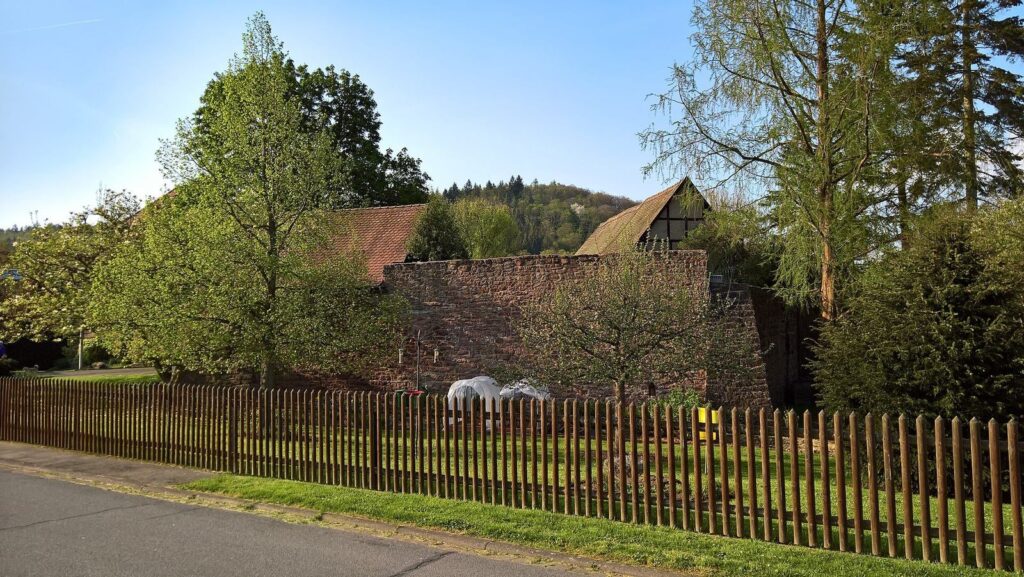 Riedern Moated Castle: A Medieval Castle of the von Riedern Family 2 Wasserburg Riedern