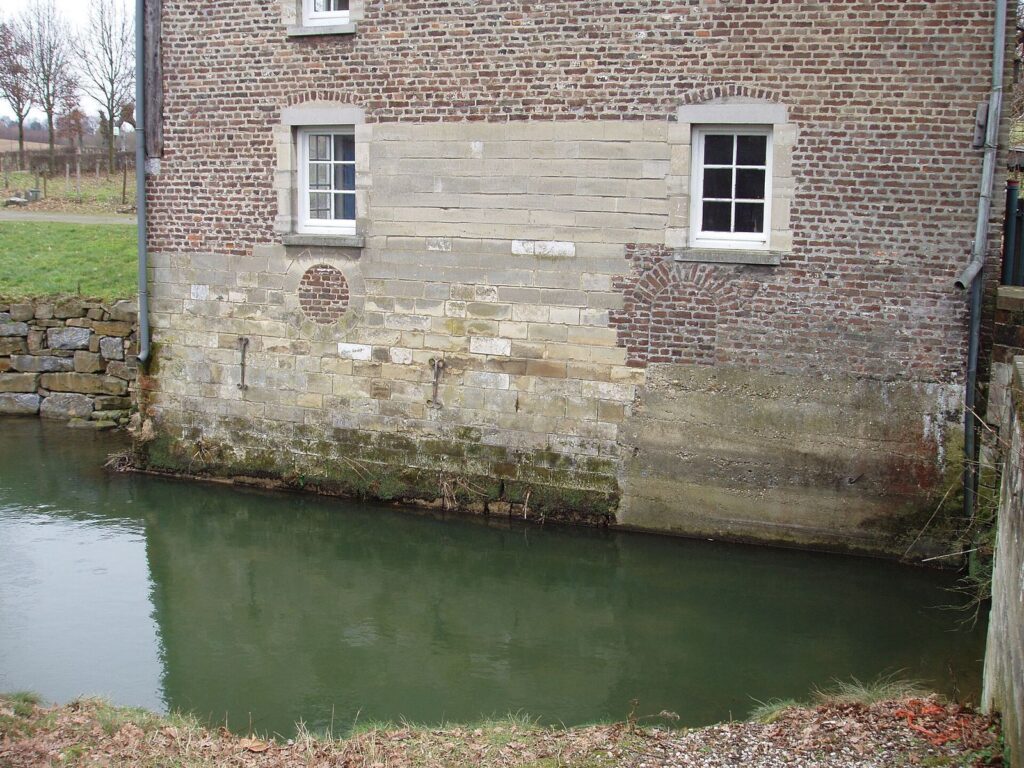 Terborgh Castle: A Historic Castle and Farm Complex in Limburg 2 Terborgh Castle