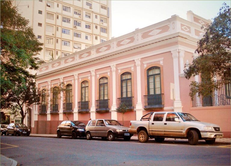Solar dos Câmara: A Historic Residence in Porto Alegre