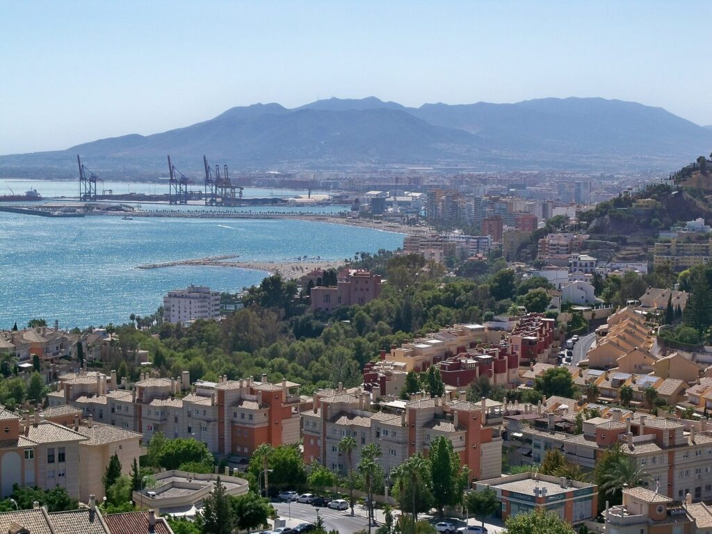 Santa Catalina Castle and Wall: A Coastal Fortress and Palace in Málaga 3 Castillo y Muralla de Santa Catalina