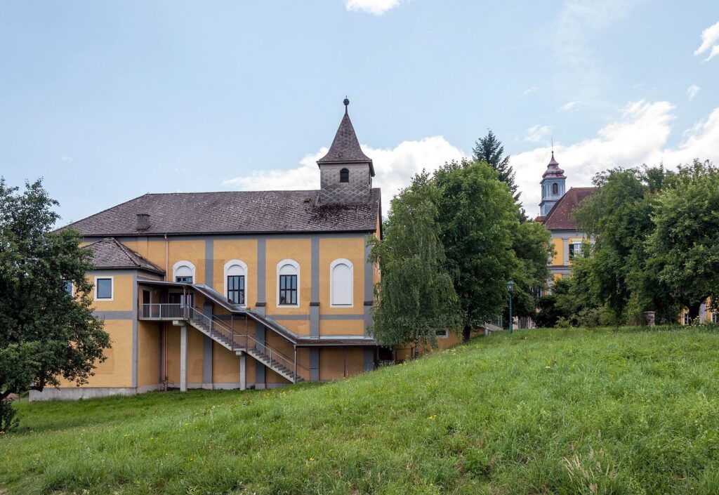 Premstätten Castle: A Noble Estate and Mission School in Styria 2 Schloss Premstätten