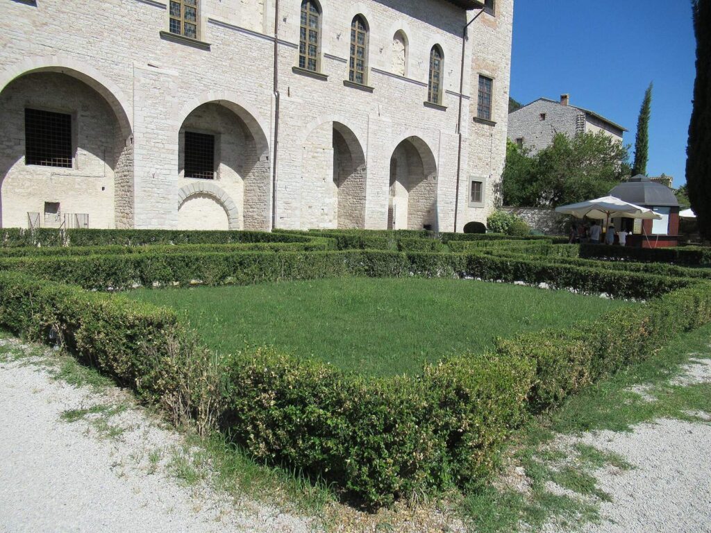Palazzo Ducale, Gubbio: A Renaissance Court Residence 4 Palazzo Ducale, Gubbio