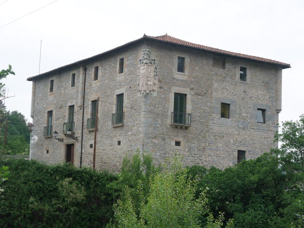 Gabiria Tower: A Historic Tower-Palace in Bergara, Spain 1 Gabiria dorrea