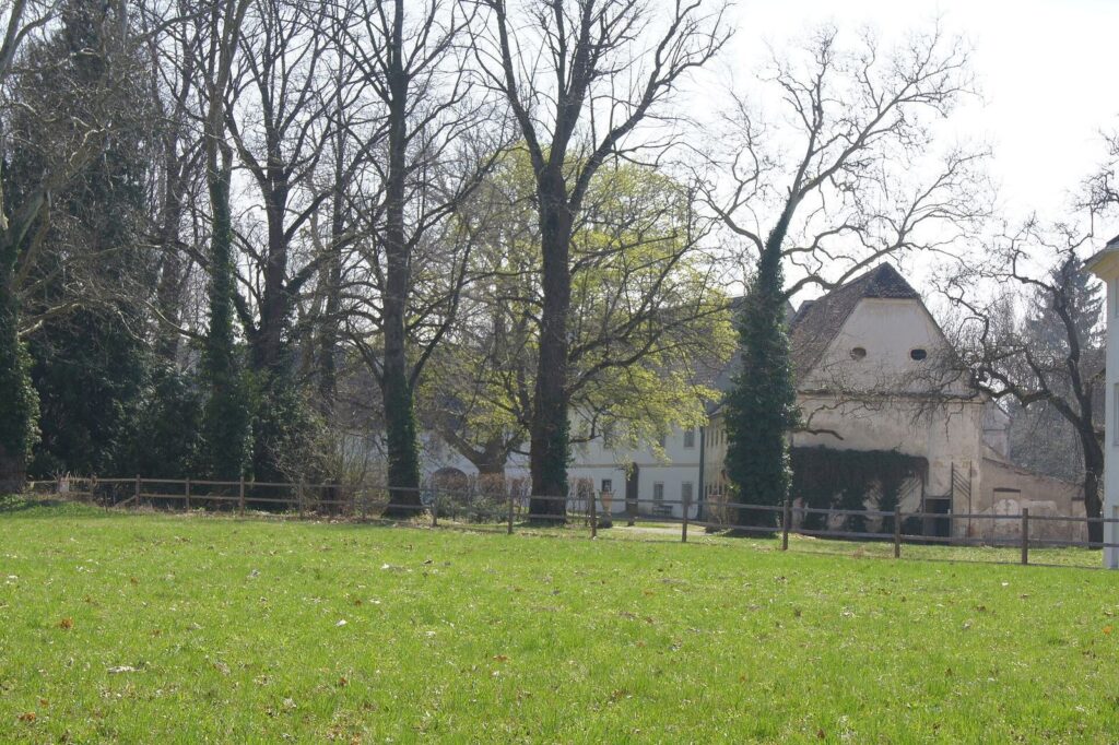 Schloss Fridau: A Late-Baroque Castle and Textile-Manufacturing Estate in Austria 2 Schloss Fridau