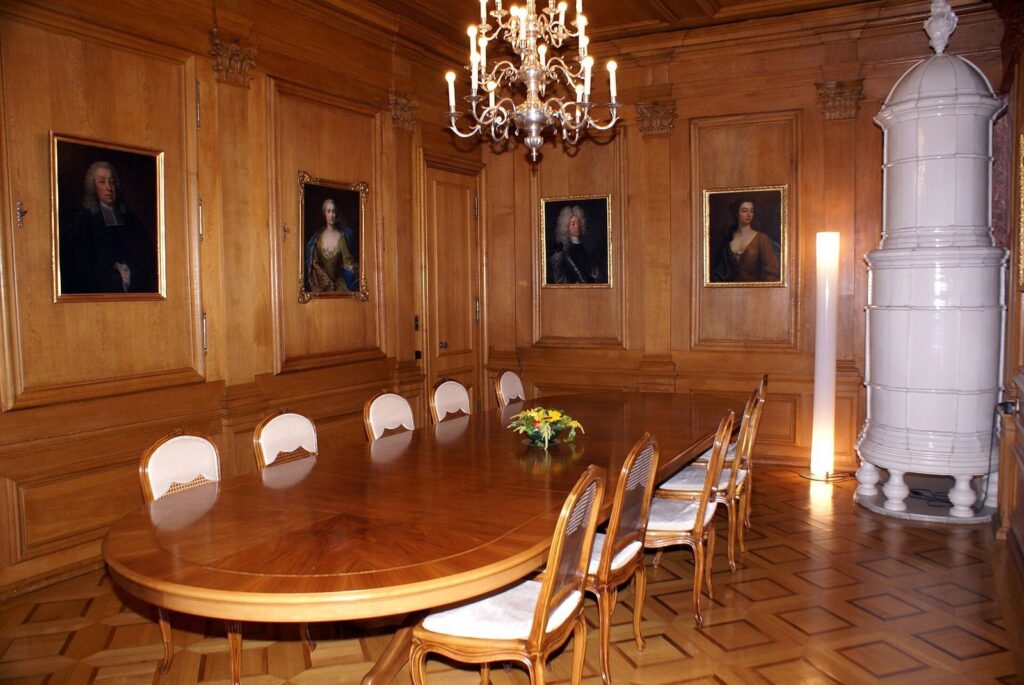 Béatrice-von-Wattenwyl-Haus: A Bernese Patrician Mansion and Federal Reception House 2 Béatrice-von-Wattenwyl-Haus
