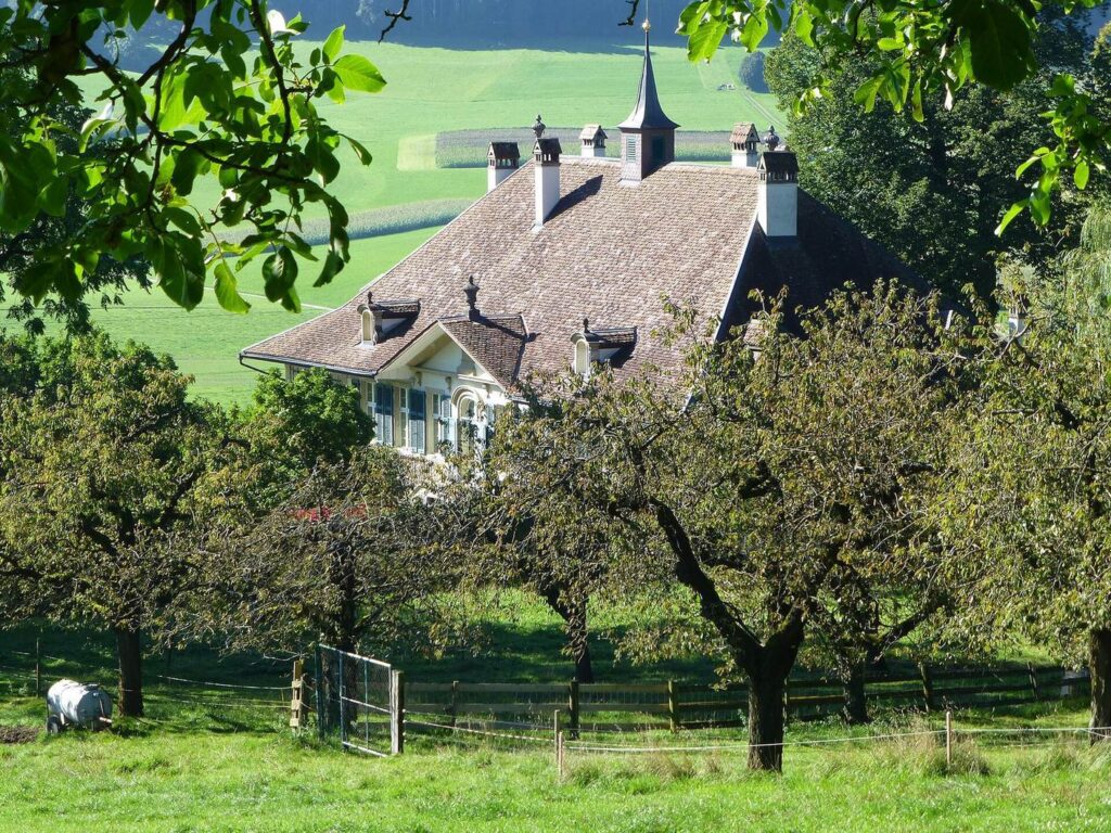 Ursellen Estate: A Country Residence and Castle in Bern, Switzerland 2 Ursellen Estate