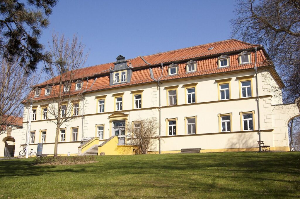 Grüningen Castle: A Historic Residence and Care Home in Germany 1 Schloss Grüningen