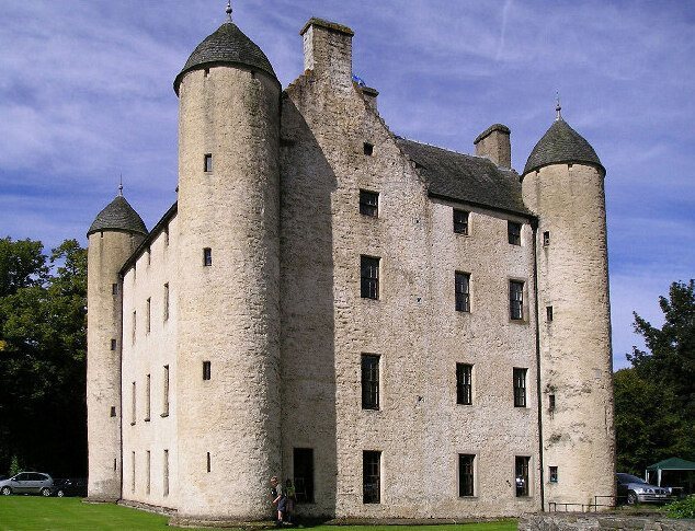 Methven Castle: A Historic House and Estate in Scotland 1 Methven Castle