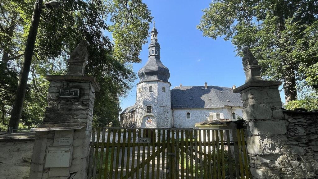 Wiesenburg Castle: Center of the Lordship of Wiesenburg 1 Wiesenburg Castle