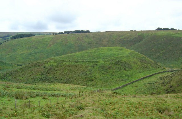 Cow Castle: An Iron Age Hillfort in Somerset