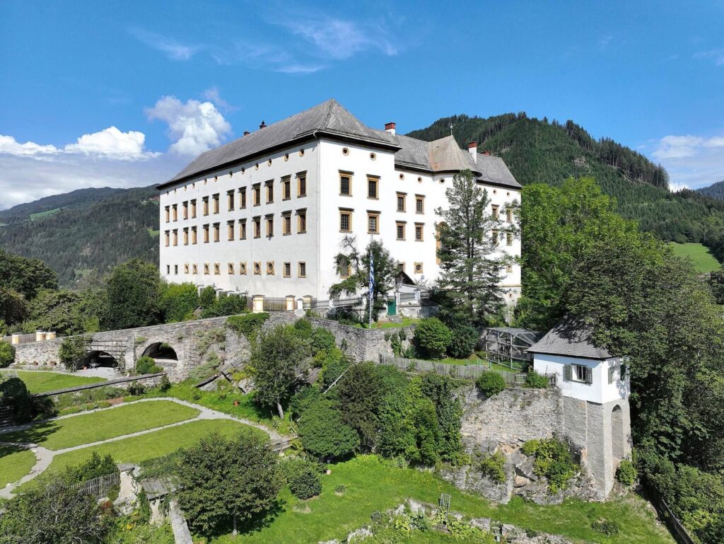 Obermurau Castle: A Renaissance Residence in Austria 1 Obermurau Castle