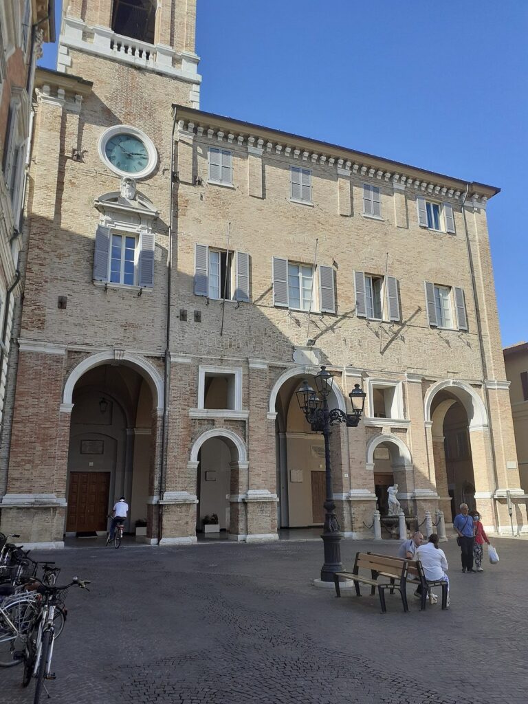 Palazzo Comunale, Senigallia: A Late Baroque Town Hall 1 Palazzo Comunale, Senigallia