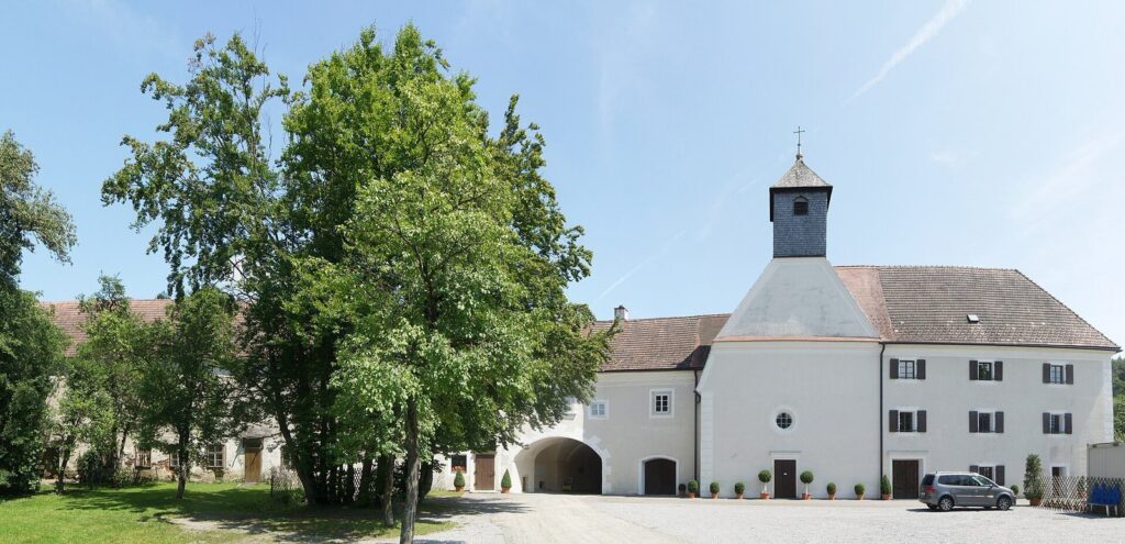 Kreisbach Castle: A Medieval Noble Seat in Lower Austria 2 Schloss Kreisbach
