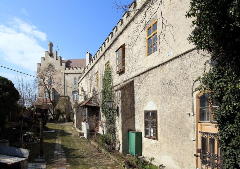 Matzen Castle: A Medieval Castle Transformed into a Palace in Austria