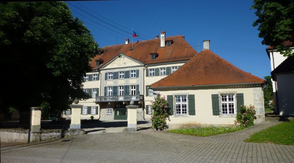 Amerdingen Castle: A Neoclassical Residence in Germany 3 Schloss Amerdingen