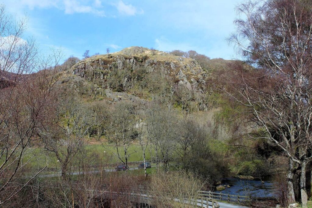 Dinas Emrys: A Welsh Hillfort and Medieval Castle 2 Dinas Emrys