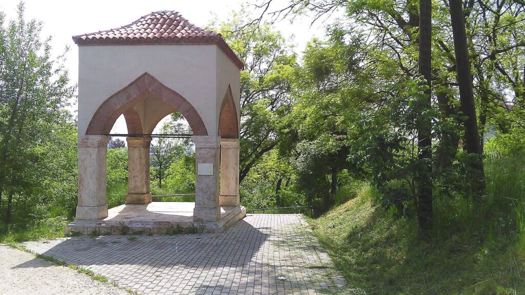 Tomb of the King's Daughter: A Mausoleum in Skopje 1 Tomb of the King's Daughter