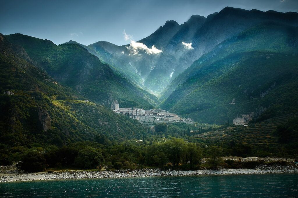 Agiou Pavlou Monastery: An Orthodox Monastery on Mount Athos 3 Agiou Pavlou monastery