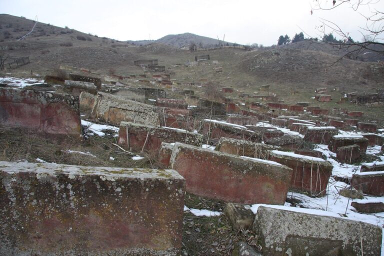 Baghanis Church: A Tenth-Century Armenian Apostolic Church