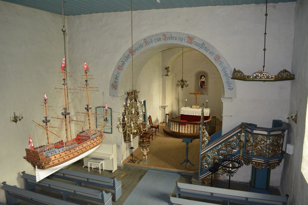 Hurum Church: A Medieval Parish Church in Norway 2 Hurum Church
