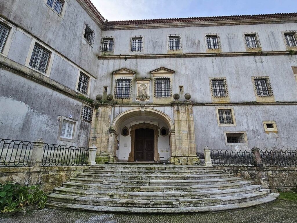 Lorvão Monastery: A Benedictine and Cistercian House in Portugal 4 Mosteiro de Lorvão