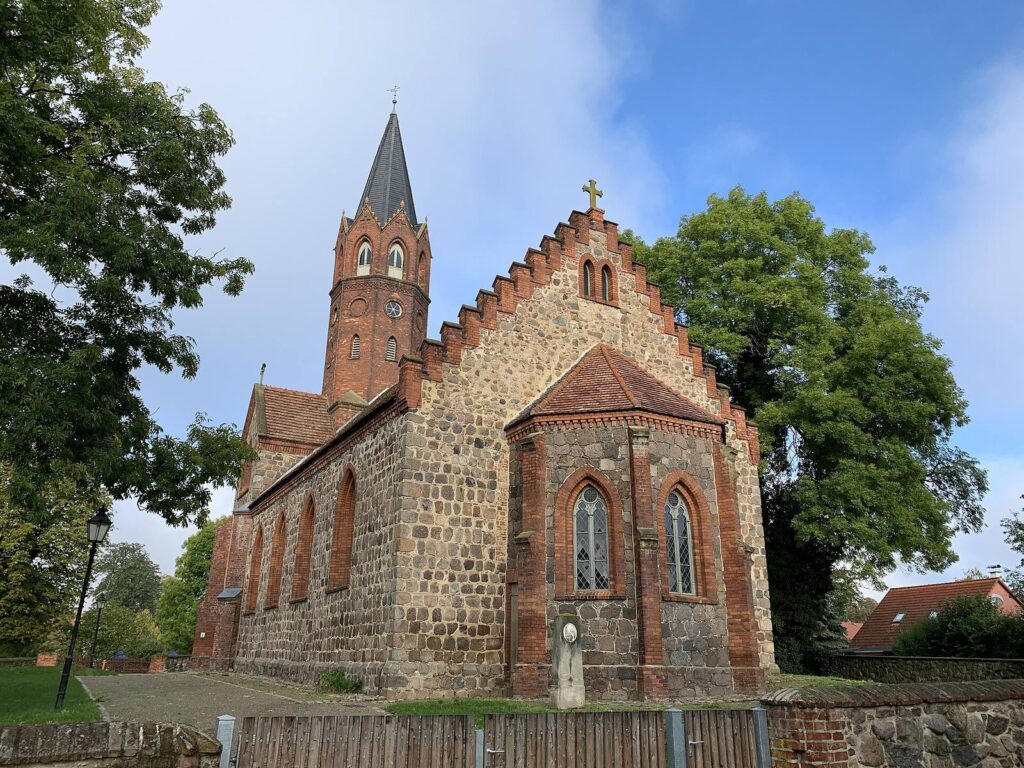 Village Church of Altkünkendorf: A Protestant Church in Germany 1 Village church Altkünkendorf