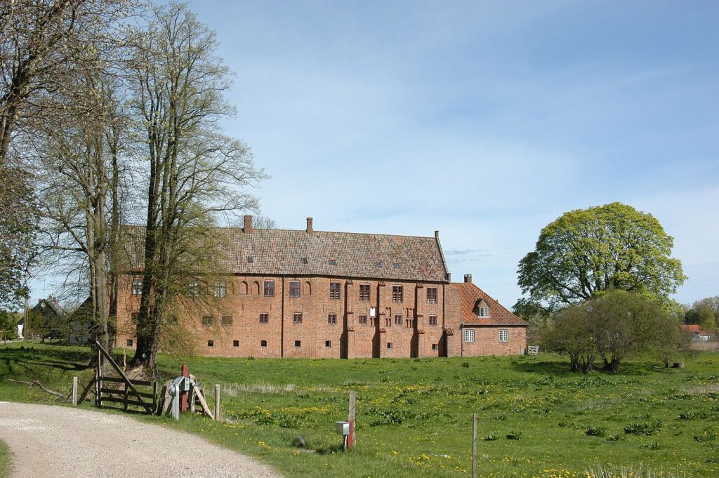 Esrum Abbey: A Medieval Cistercian Monastery in Denmark 1 Esrum Abbey