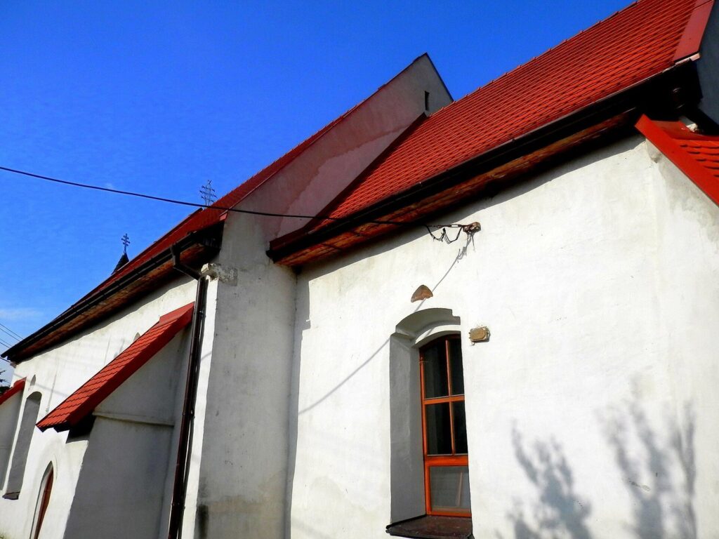 Temple of the Protection of the Holy Mother of God in Klenov: A Greek Catholic Parish Church 2 Temple of the Protection of the Holy Mother of God (Klenov)