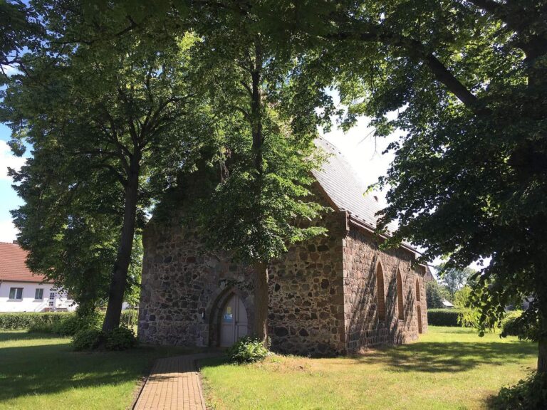 Brusendorf Village Church: A Medieval Protestant Church in Germany