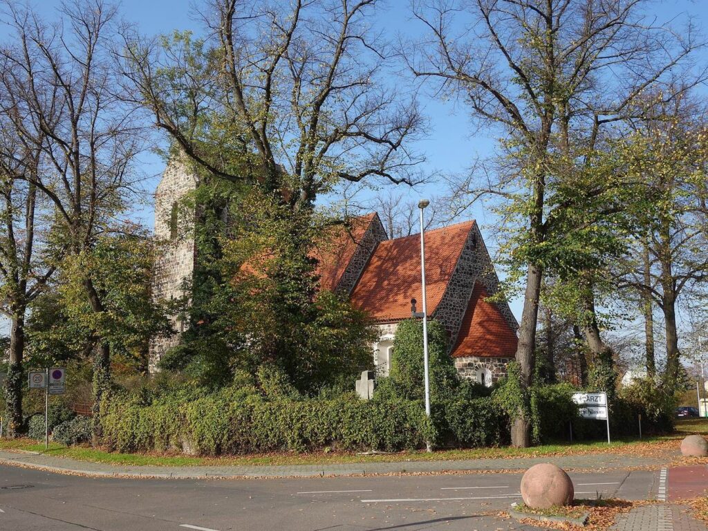 Waltersdorf (Schönefeld) Village Church: A Romanesque Church in Germany 2 Waltersdorf (Schönefeld) village church