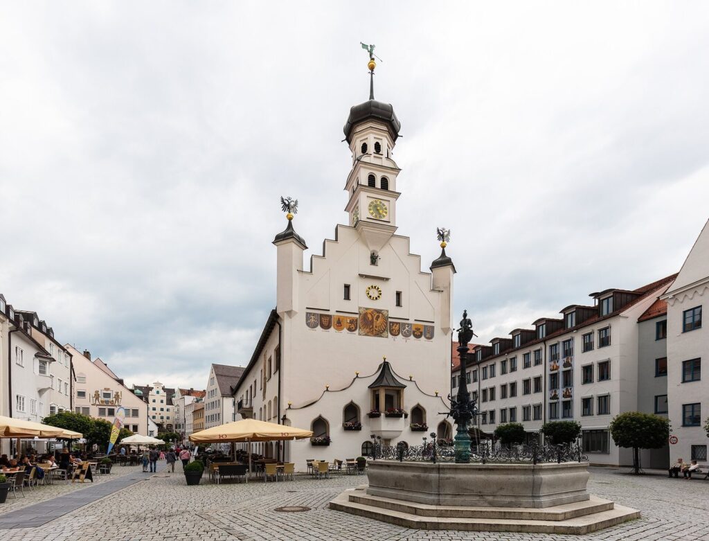Kempten Town Hall: The Civic Seat of a Free Imperial City 1 Kempten town hall