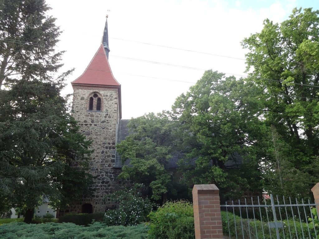 Gießmannsdorf Village Church: An Early Gothic Protestant Church in Germany 1 Dorfkirche Gießmannsdorf