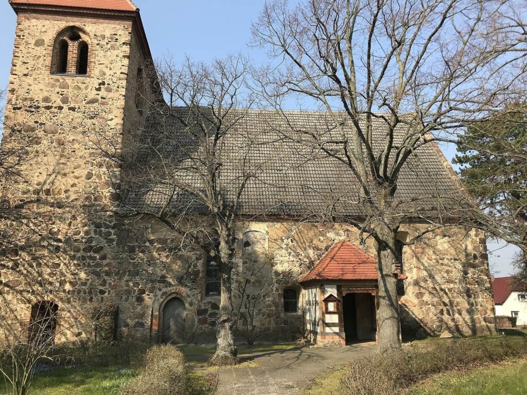 Gießmannsdorf Village Church: An Early Gothic Protestant Church in Germany 2 Dorfkirche Gießmannsdorf