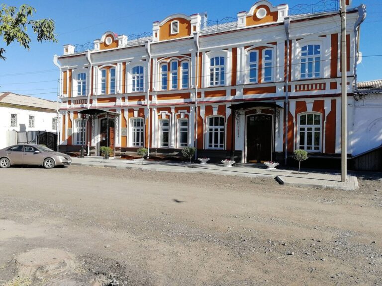 Räsüliä Madrasa: An Islamic School in Troitsk, Russia