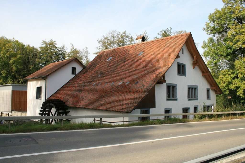 Schlossmühle (Hallwyl): The Historic Grain Mill of the Castle Precinct 2 Schlossmühle